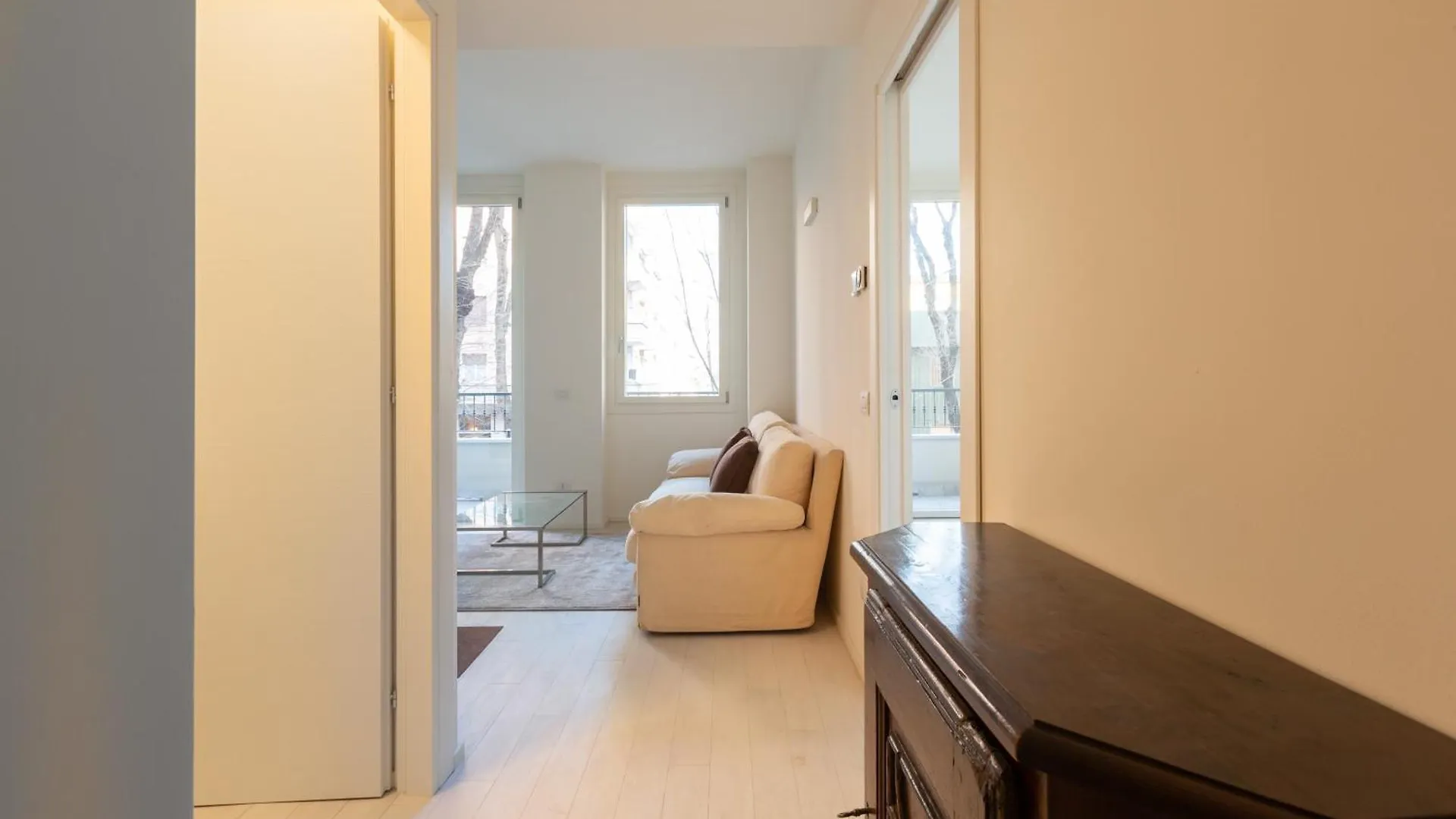 Bullona Elegant Apartment Milan 0*,