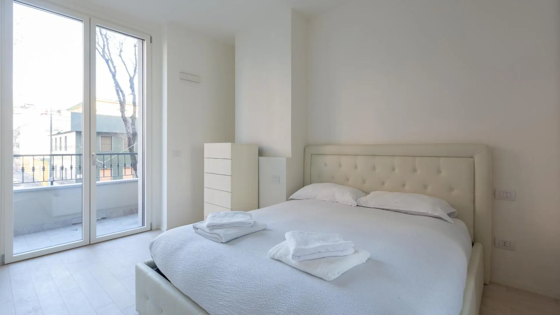 Bullona Elegant Apartment Milan 0*,  Italy