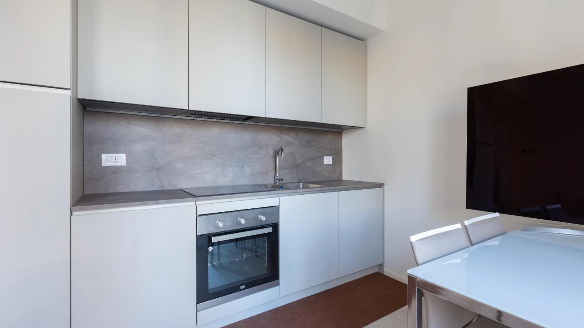 Bullona Elegant Apartment Milan